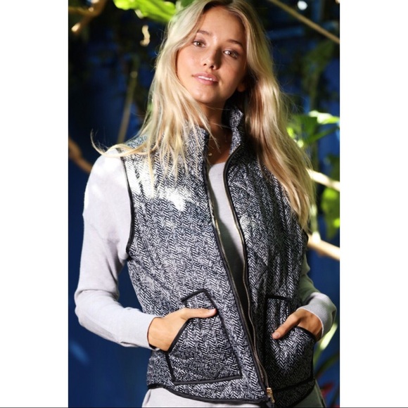 Herringbone Vest - Picture 3 of 7